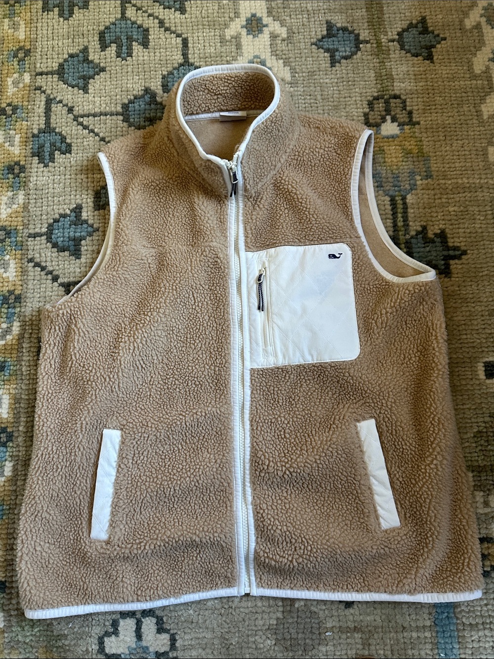 Vineyard Vines women’s Tan Sherpa Fleece Vest with White Trim